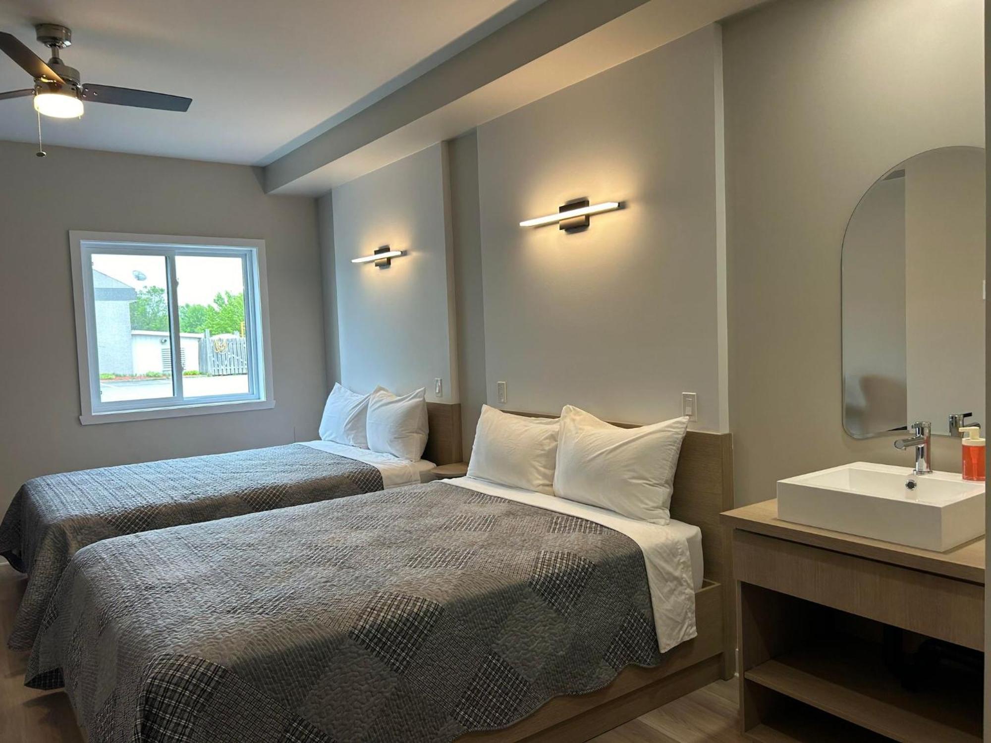 Hotel St-Michel Saint-Michel Екстериор снимка